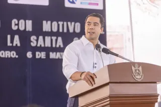 

 Celebra Gobernador de Queretaro Día de la Santa Cruz con el Colegio de Arquitectos
