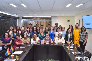 Analizan diputadas propuesta a favor de la comunidad de la diversidad sexual