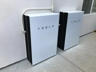 EG4 ESS vs Tesla Powerwall 3: The Ultimate 2025 Comparison for Payson, Utah Solar Buyers Facing Expiring Tax Credits