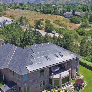 Lake Shore UT Solar: 30% Savings Amid Volatility