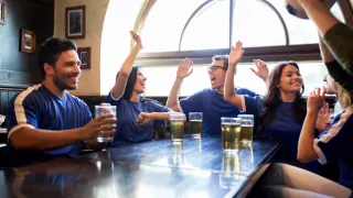 Best Irish Bars East Village NYC: Why Kelly’s Sports Bars Is the Neighborhood Favorite for Guinness, Games, and Great Times