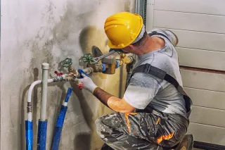 When to Call a Professional Plumber for Help