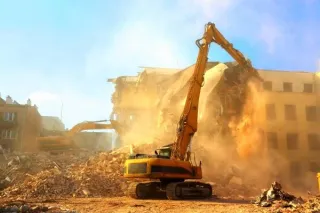 EZ Junk Removal & Hauling: Your Trusted Demolition Contractor for Safe, Efficient, and Eco-Friendly Demolitions in Bakersfield