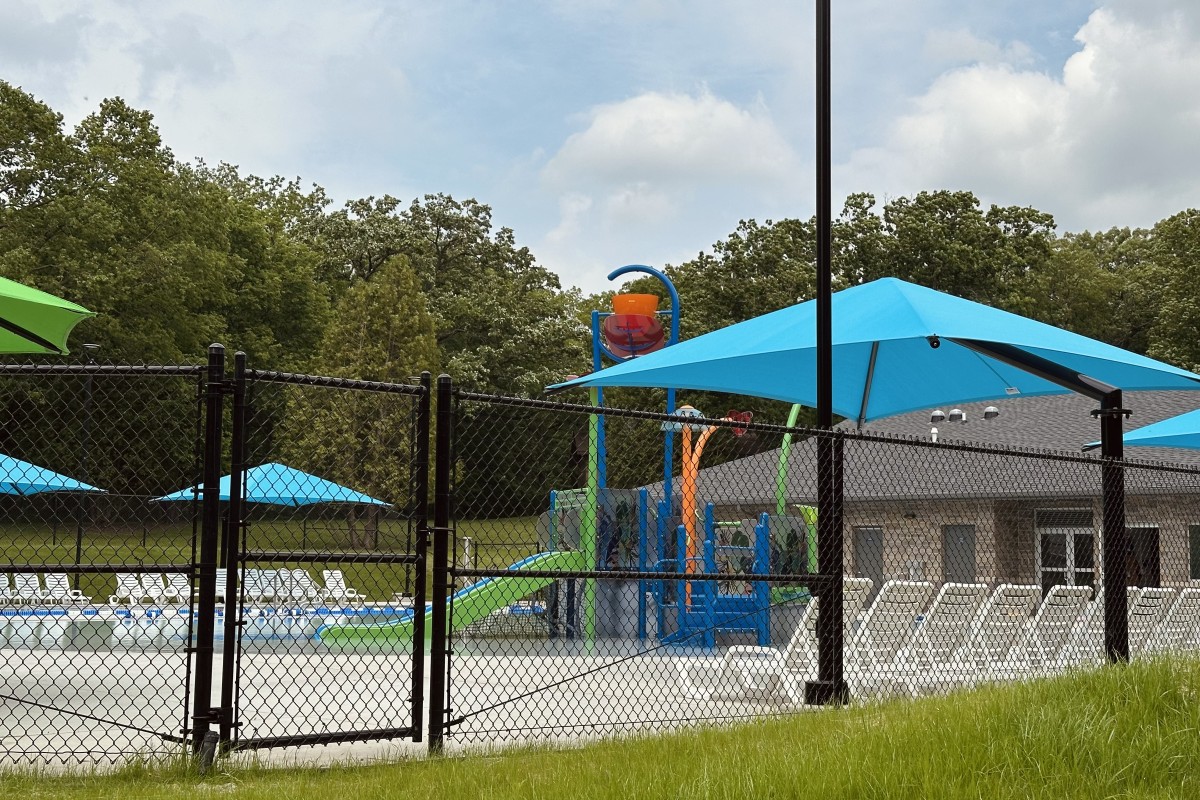 Make a Splash: Fun at the Janesville Aquatic Center | The Pawn Play Auto Rentals, Janesville, WI