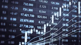 Stocks Versus Real Estate: Understanding Your Investment Risks