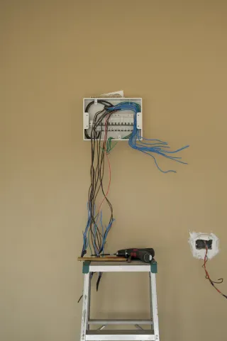 How to Choose the Right Electrical Contractor in San Diego