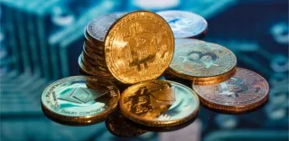 The Tax-Smart Crypto Portfolio: Structuring Holdings for the Long Haul  