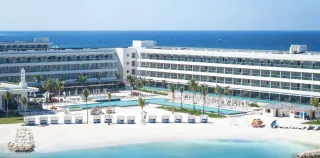 Jamaica’s First Casino Resort to Open This Fall!