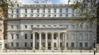 "Sophie's Choice": Navigating the Investor's Dilemma in Startup Turmoil