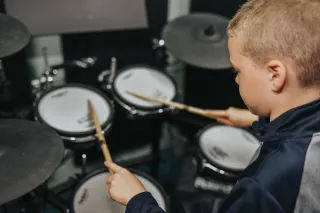 Drumming and Mental Health: The Therapeutic Benefits of Playing at Cochrane Music Academy