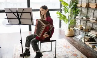 Accordion Lessons in Brentwood NW Calgary: A Complete Beginner’s Guide for Kids, Teens, and Adults