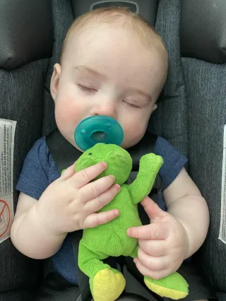 Finding Peace in Chaos: How Baby Sleep Miracle Transformed My Life as a Desperate Mother of Three
