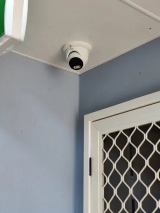 Comprehensive Guide to Selecting the Right CCTV System for Your Business