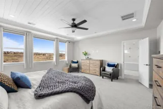 5-Minute Fixes That Make Your Home Irresistible to Buyers