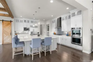 Staging vs. Decorating: The Essential Difference for Selling Your Home