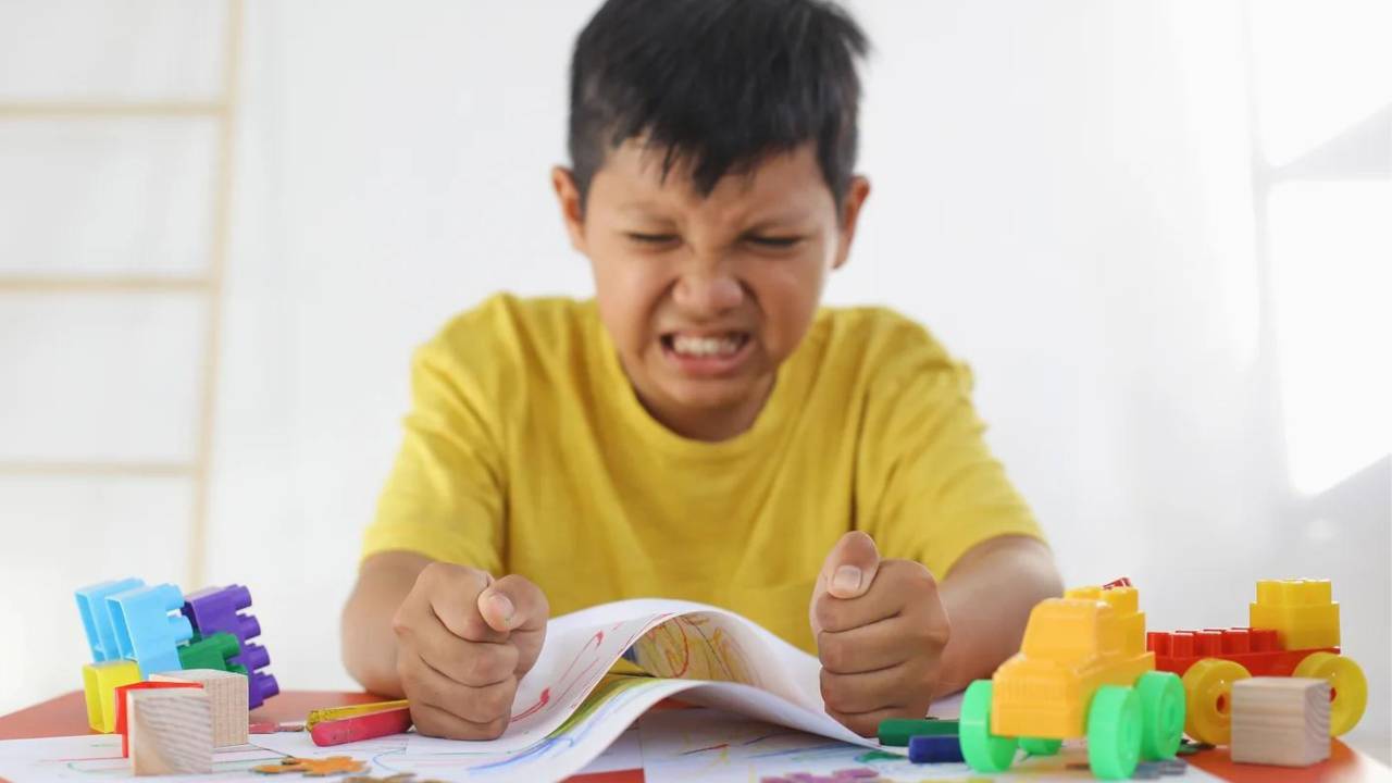 Moms of Neurodiverse Kiddos: Post 5/8 "Responding to Sensory Overload”