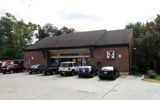 JUST SOLD - Leased Retail Property in Springfield