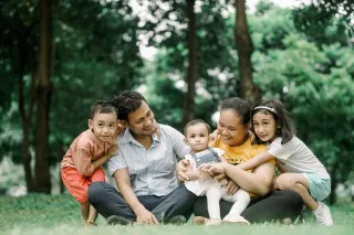Navigating the Cost of Life Insurance: Smart Strategies for "Budget Friendly" Coverage.