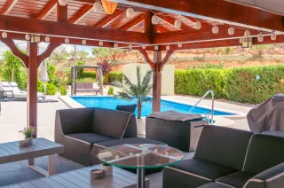 Unlock the Secret to Bliss: Why You Need a Year-round Patio Now!