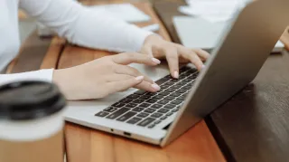 Embracing AI: The Entrepreneur's Guide to Staying Ahead in a Digital Age