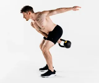 The Simple Kettlebell Warm-Up You Should Use Before Training