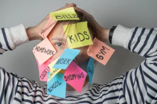 The Mental Load Nobody Sees: Why Boundaries Need to Start in Your Mind