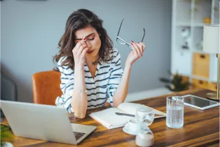 GUEST POST: Three Things Every High-Achieving Woman Should Know About Midlife Hormones