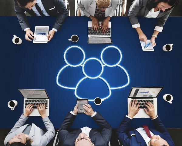 What's the Difference Between a Social Entrepreneur and a Traditional Entrepreneur?