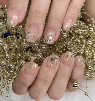 The Ultimate Guide to Nail Art Trends in Singapore 2024