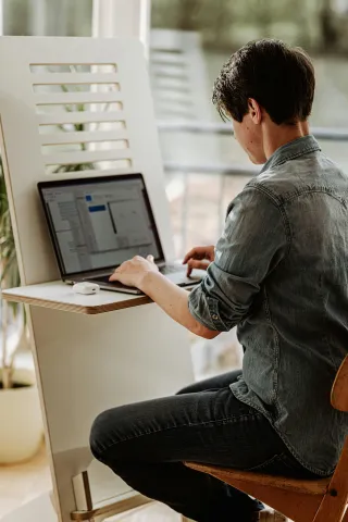 Elevate Your Career in 2025: LinkedIn Academy's Power to Transform