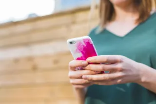 Break Free from Smartphone Overuse: A Brain and Faith-Based Path to Peace