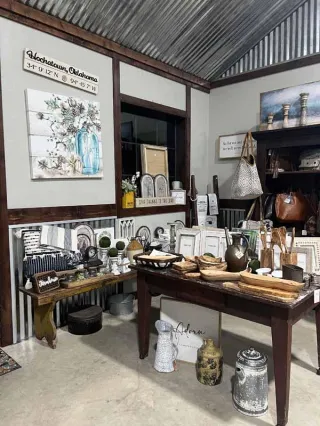 The Ultimate Guide to Finding Unique Gifts in Hochatown, OK