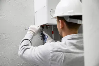 Water Heater Installation Cost in Edmonton | Tank vs. Tankless Guide