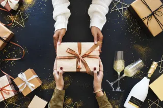 The Best Way To Save Money On Gifts This Holiday