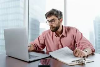 Estimator Hiring Guide 2025: Roles, Skills & Salary Insights