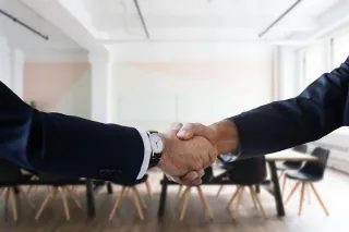 How Much Do Manufacturing Recruiters Cost, and Are They Worth It