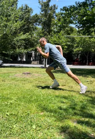 Stride Right: The Science Behind Efficient Running Mechanics and Training