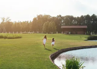 Navigating the Luxury Real Estate Market in Canada and the USA
