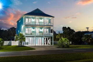 Ditch the Resolutions, Embrace the Beach: Start a New Family Tradition at Whales-Tale, North Myrtle Beach, SC!