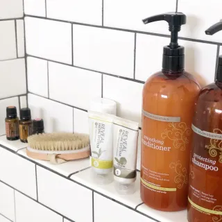 Essential Oil Recipes for the Shower