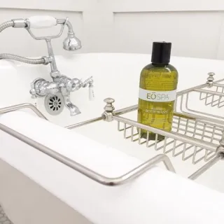 Deep Clean Your Bathroom with Essential Oils