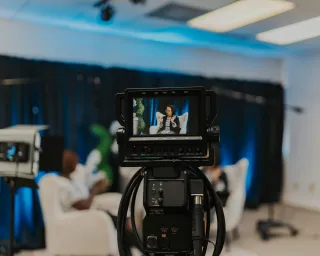 The 5 Communication Habits Holding You Back in Media Interviews