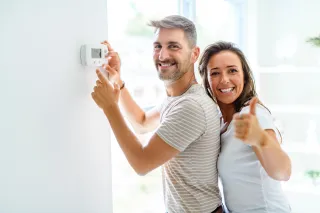 Common Thermostat Problems and How to Fix Them