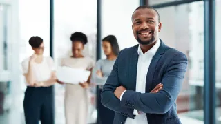 Stop Chasing Leads, Start Building Community: The Power of Workshops & Masterminds for Coaches