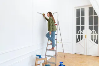 Interior vs. Exterior Painting: Key Differences & Best Timing