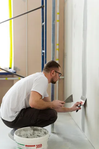 How to Choose the Right Paint Colors for Your Home