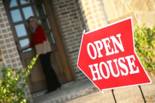How To Get Buyers Into Your Open House
