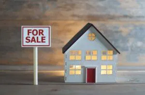 Homes Sales Jump 20% Ahead of Peak Selling Months