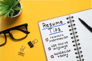 Crafting Your Path: Insider Tips for College Students to Nail Their Resume