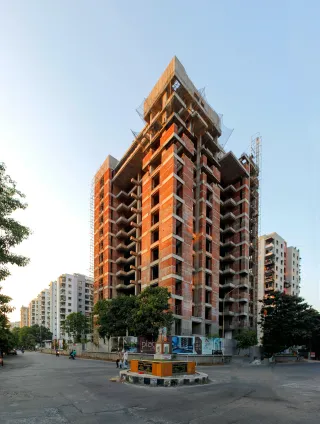 Real Estate Syndications and Asset Management: Optimizing Property Performance